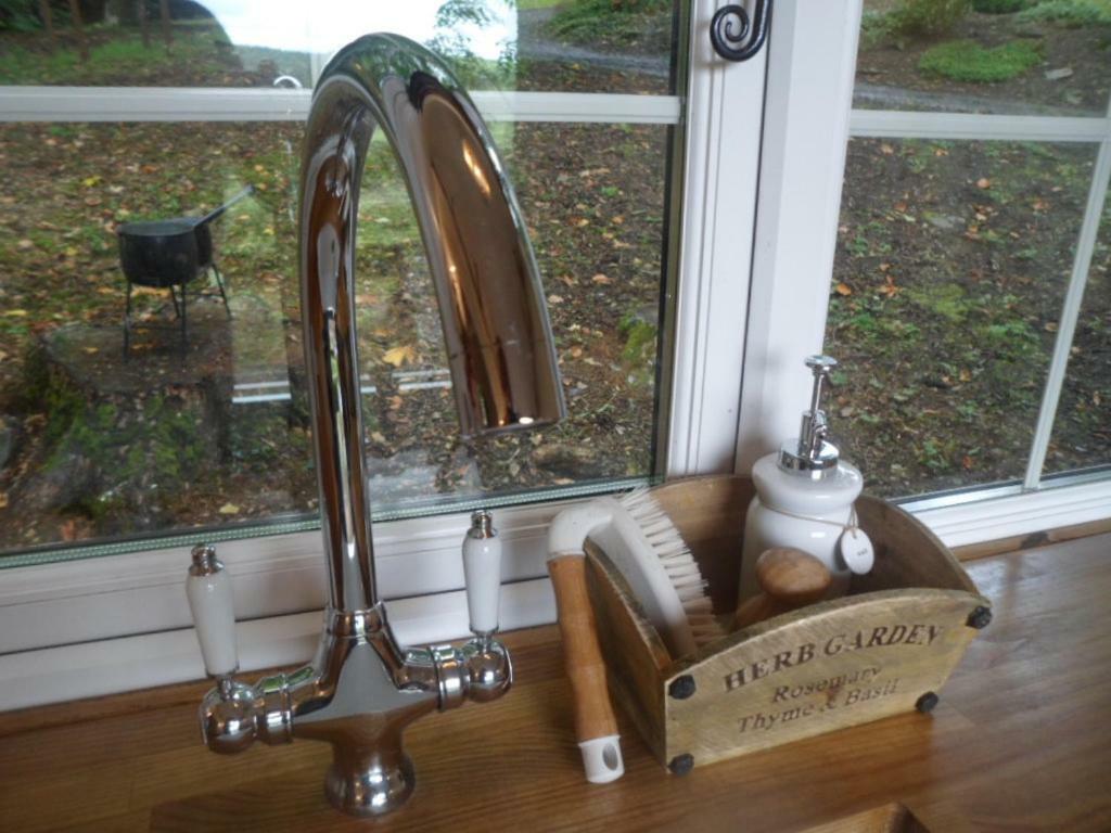 Borthwickbrae Shepherd'S Hut Hawick Εξωτερικό φωτογραφία