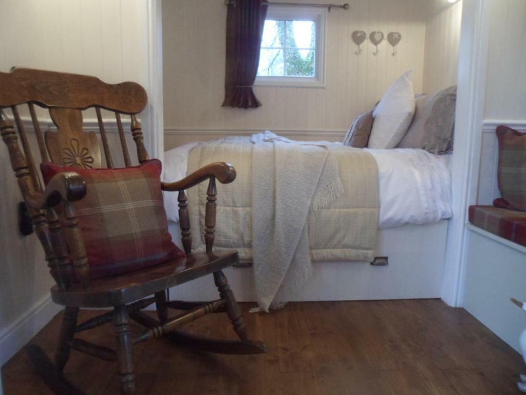 Borthwickbrae Shepherd'S Hut Hawick Εξωτερικό φωτογραφία